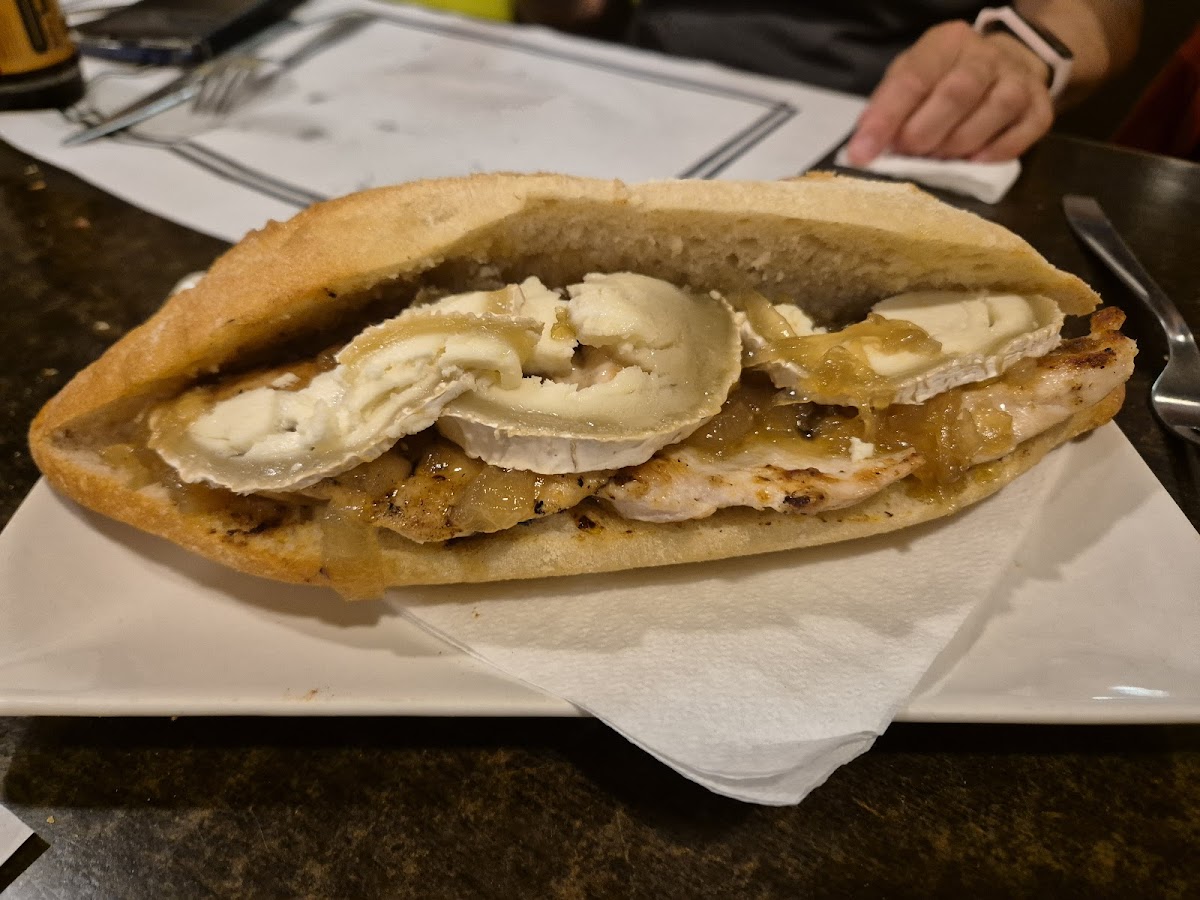 Big Sam's Soul Food Samiches & Snacks